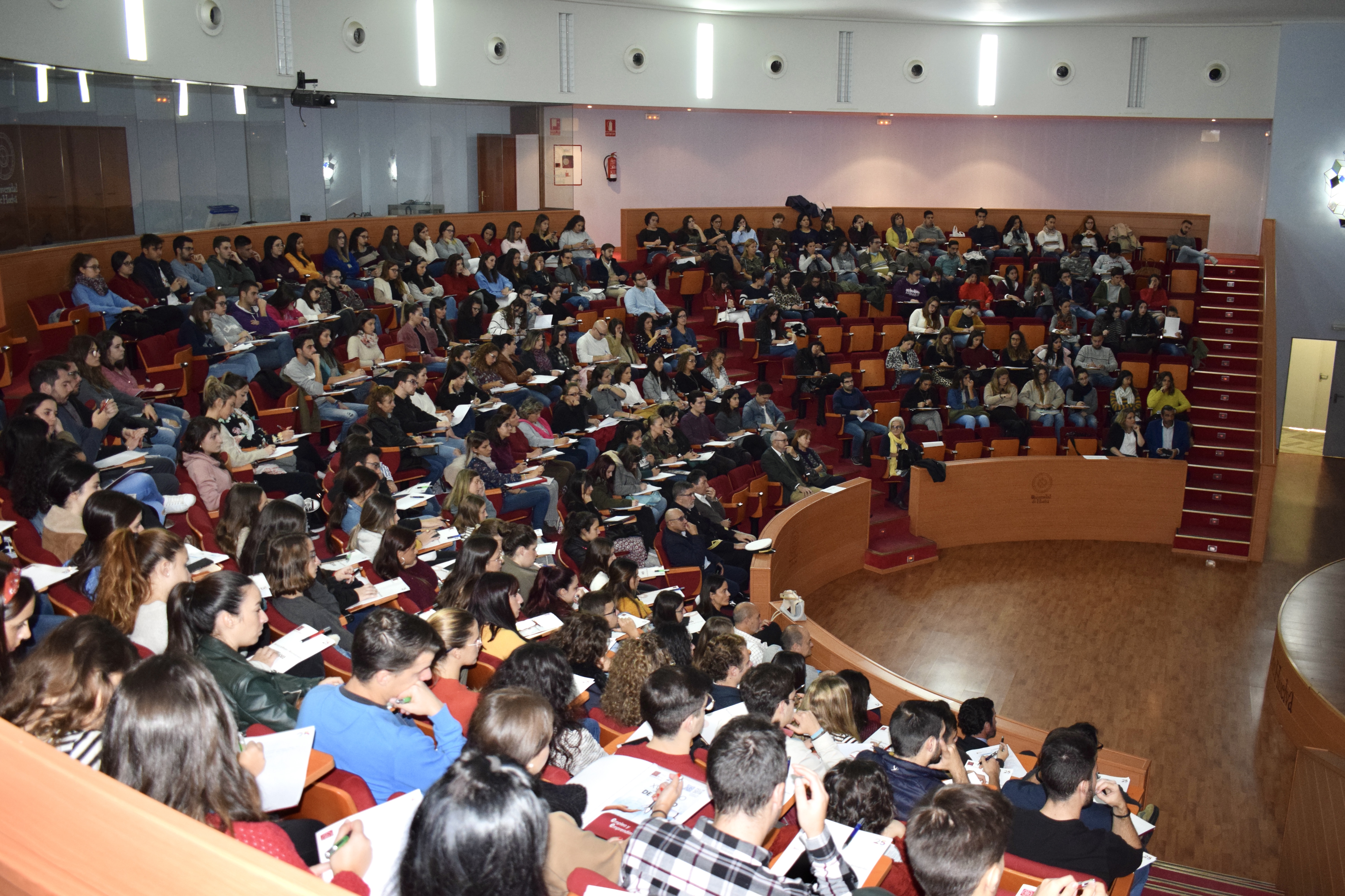 Imagen de archivo Foro de empleo UHU