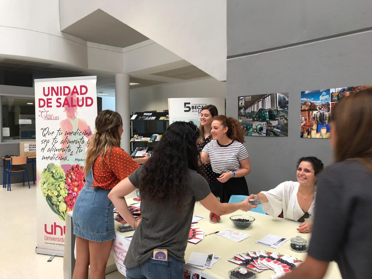 Stand de la Unidad de Salud en imagen de archivo