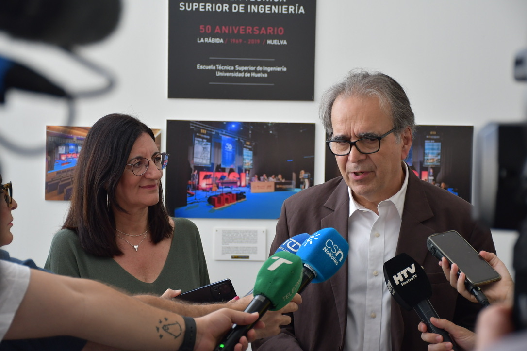 Ministro de universidades