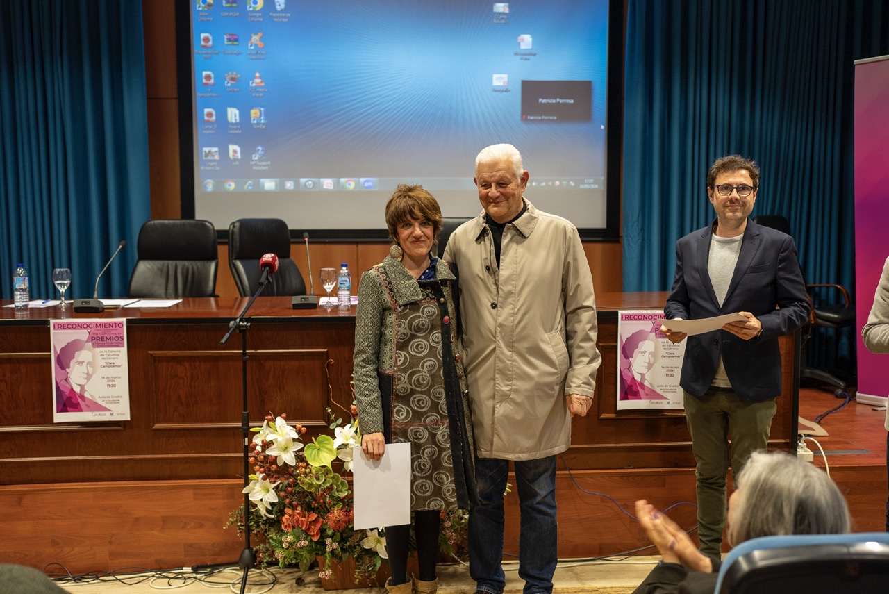 La Cátedra de Estudios de Género “Clara Campoamor” de la UHU y de la Diputación Provincial de Huelva premia y reconoce la trayectoria profesional de las mujeres investigadoras