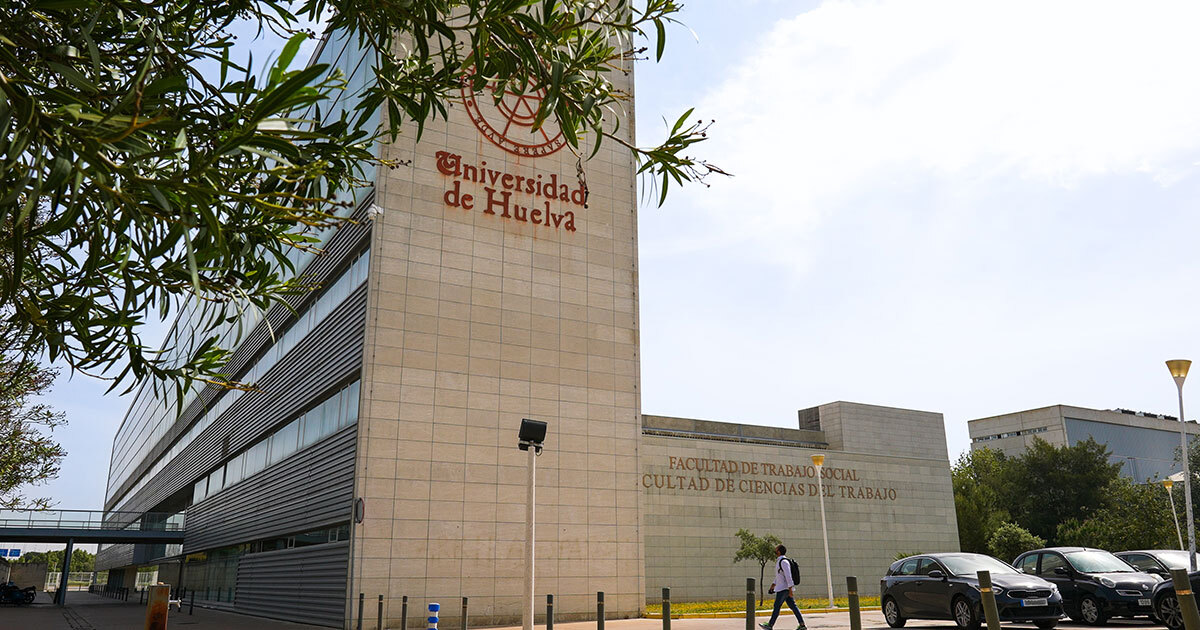 La UHU conmemora el Día del Trabajador con una extensa programación de actividades