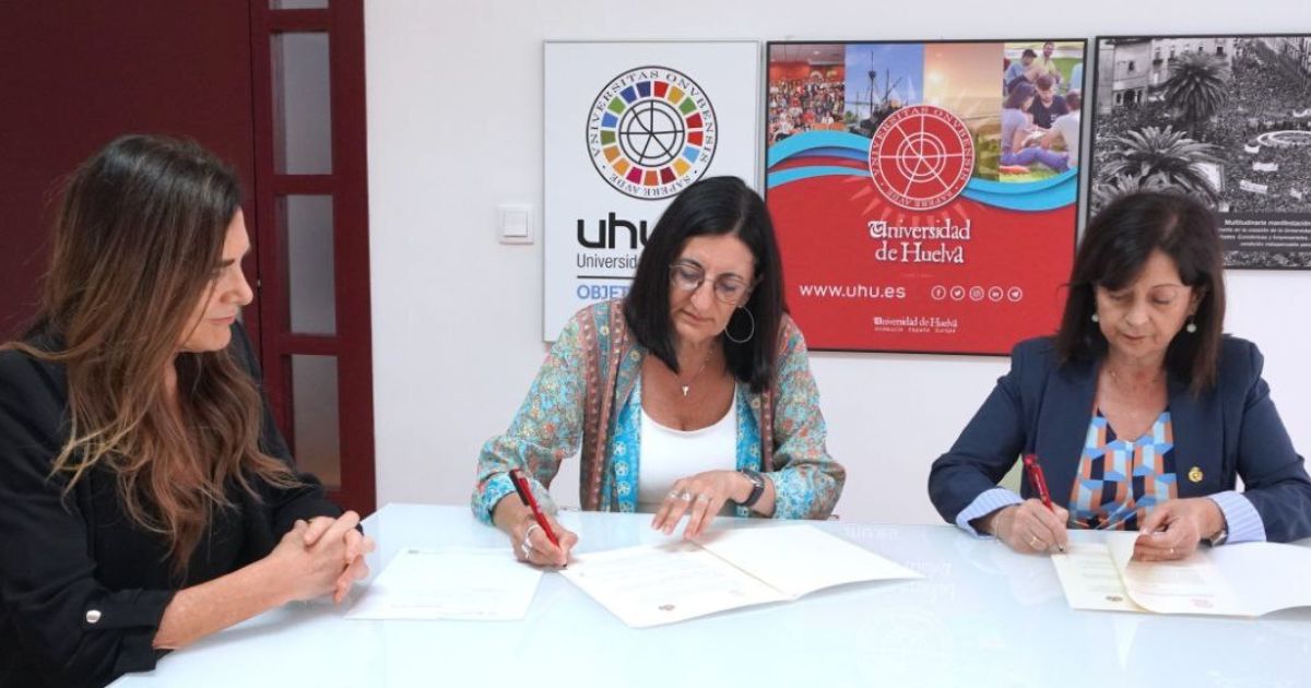 La Universidad de Huelva y el Colegio de Médicos estrechan su colaboración y realizarán acciones conjuntas