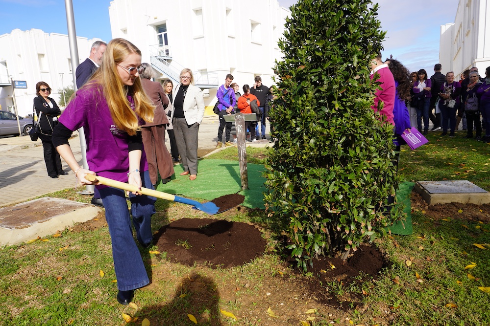 La UHU conmemora el `Día Internacional contra las violencias de género´