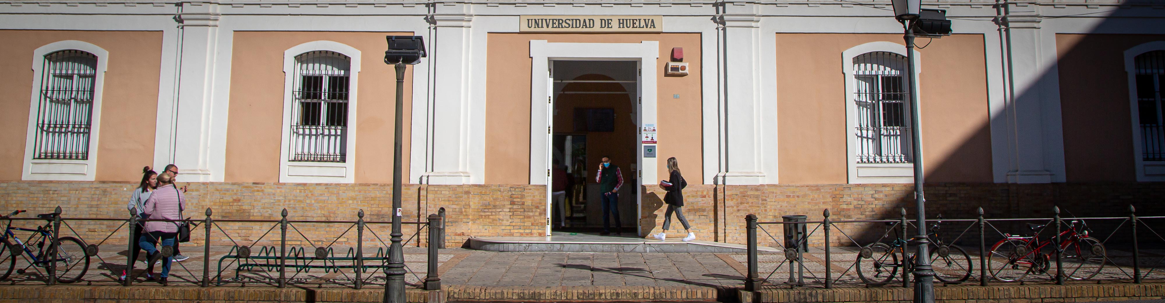 Facultad de Ciencias Empresariales y Turismo en imagen de archivo