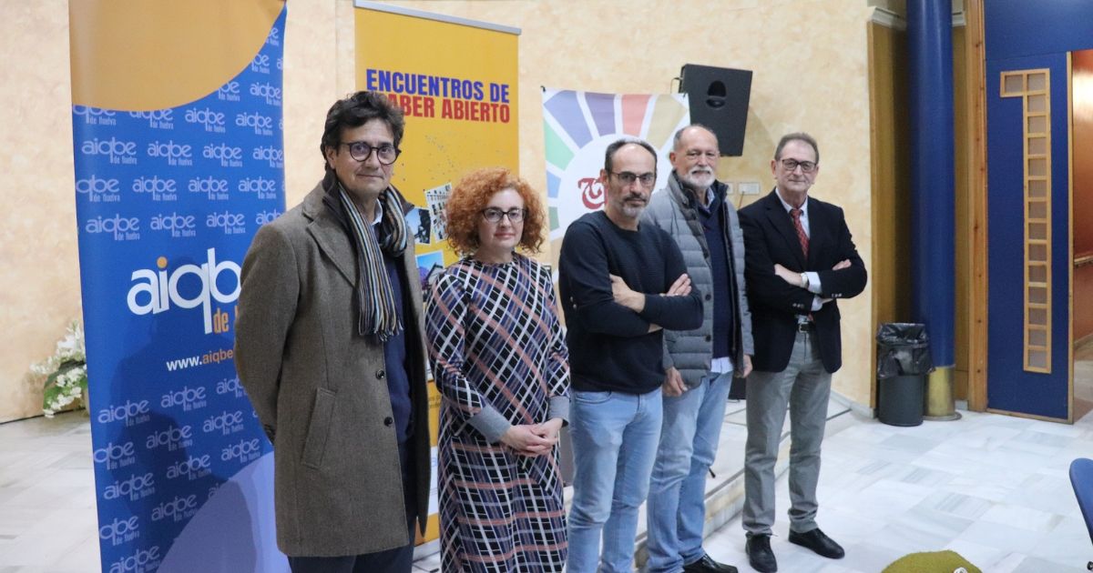 La UHU aborda con Electroquímica Onubense la importancia capital del cloro en nuestras vidas