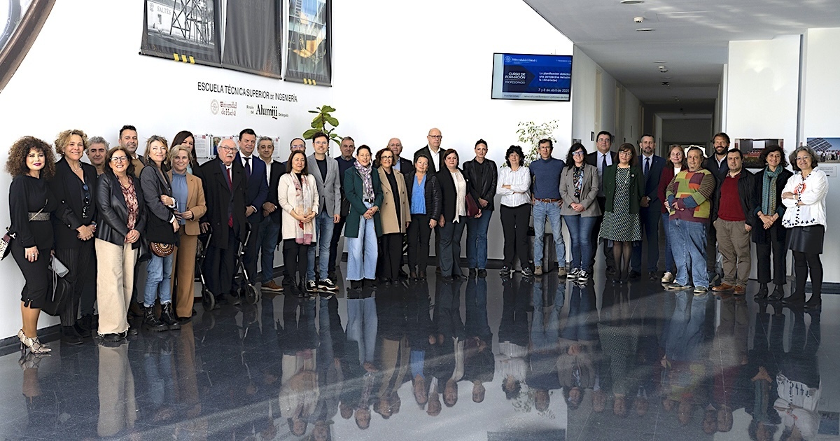 `Café Cátedras Externas´ en la Universidad de Huelva: Un encuentro sobre Innovación Abierta