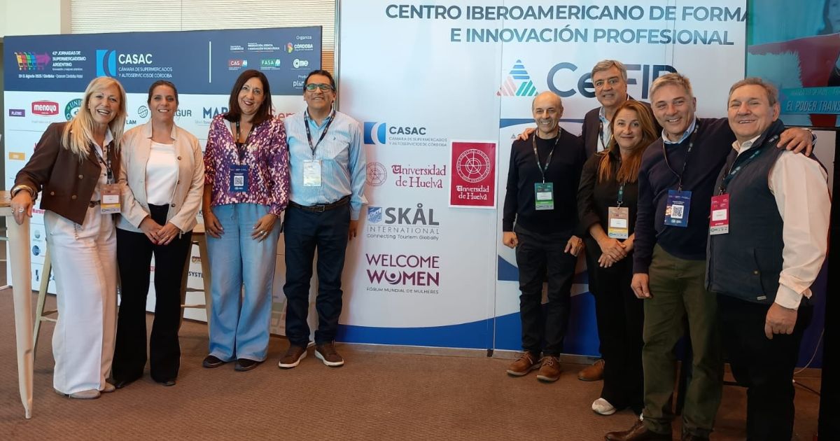 La UHU afianza lazos internacionales con su participación en las 43ª Jornadas de Supermercadismo Argentino y la futura acogida de estudiantes argentinos en su programa de microcredenciales